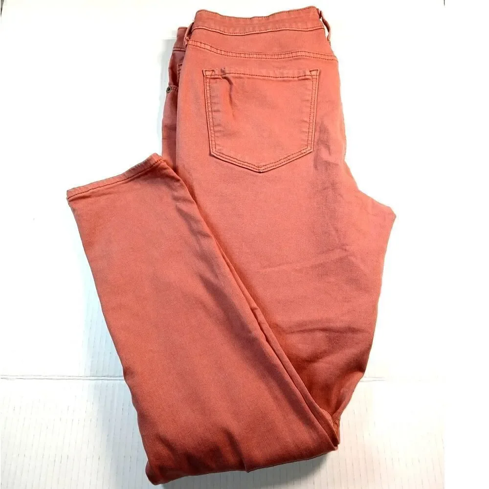 Old Navy Rockstar Girls Super Skinny Salmon Colored Jeans - Size 12